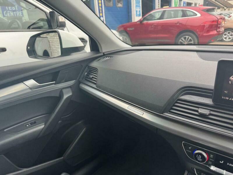 Audi Q5  Blue #32