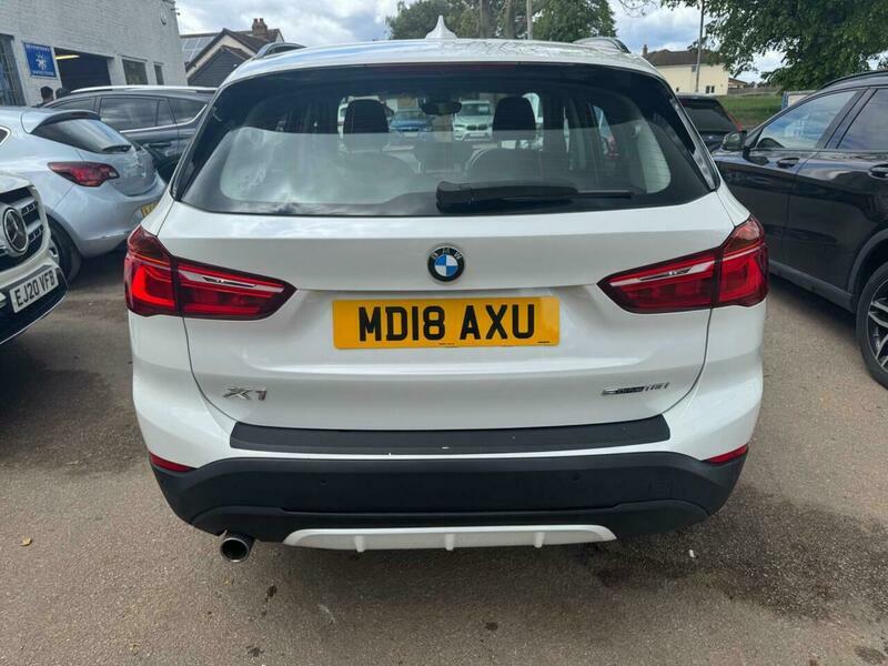 BMW X1 Se White #8