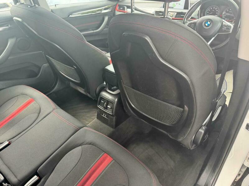 BMW X1 Se White #11