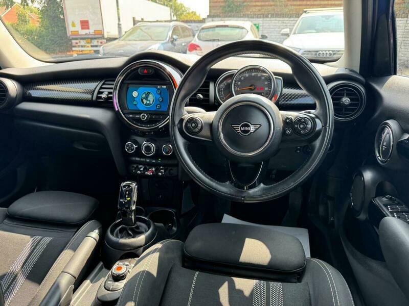 Mini Hatch 1.5 Cooper Exclusive II Comfortnav Pck Grey #31