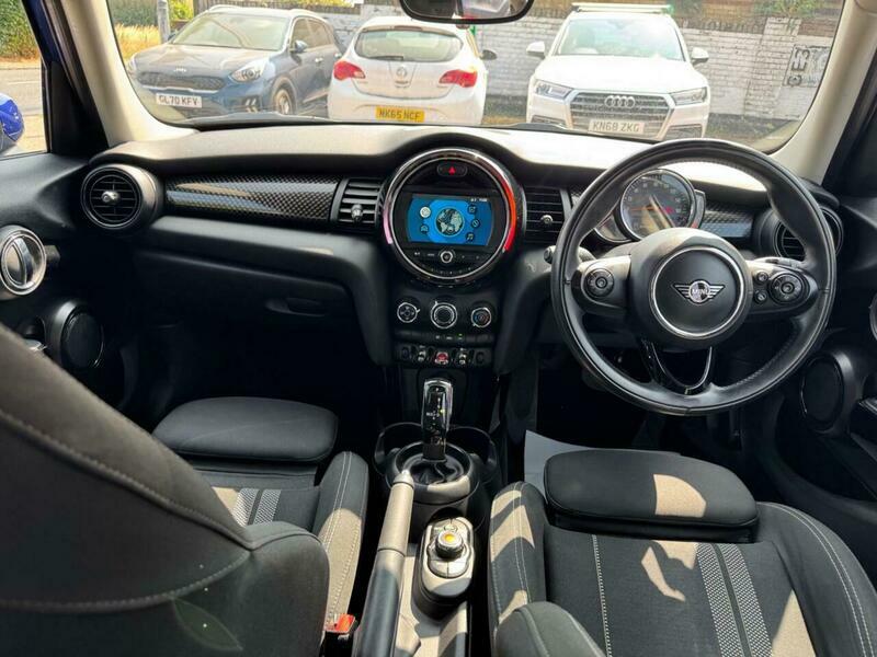 Mini Hatch 1.5 Cooper Exclusive II Comfortnav Pck Grey #32