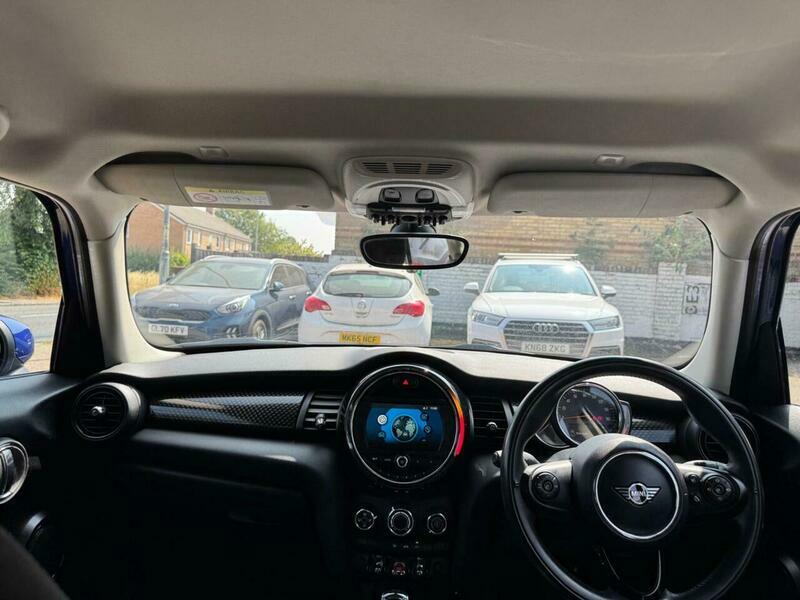 Mini Hatch 1.5 Cooper Exclusive II Comfortnav Pck Grey #36