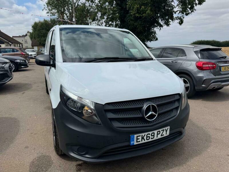 Mercedes-Benz Vito 2.1 114 Cdi Bluetec White #5
