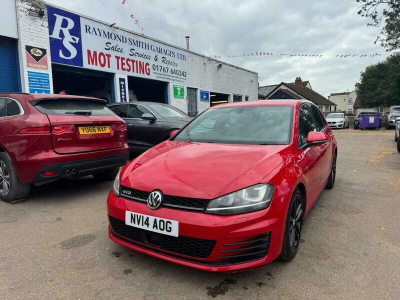 Volkswagen Golf 2.0 Tdi Bluemotion Tech Red #2