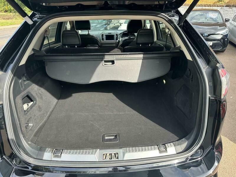 Ford Edge 2.0 Tdci 180 Titanium Estate Silver #28