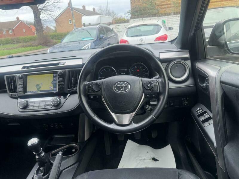 Toyota Rav 4 2L Icon Silver #10