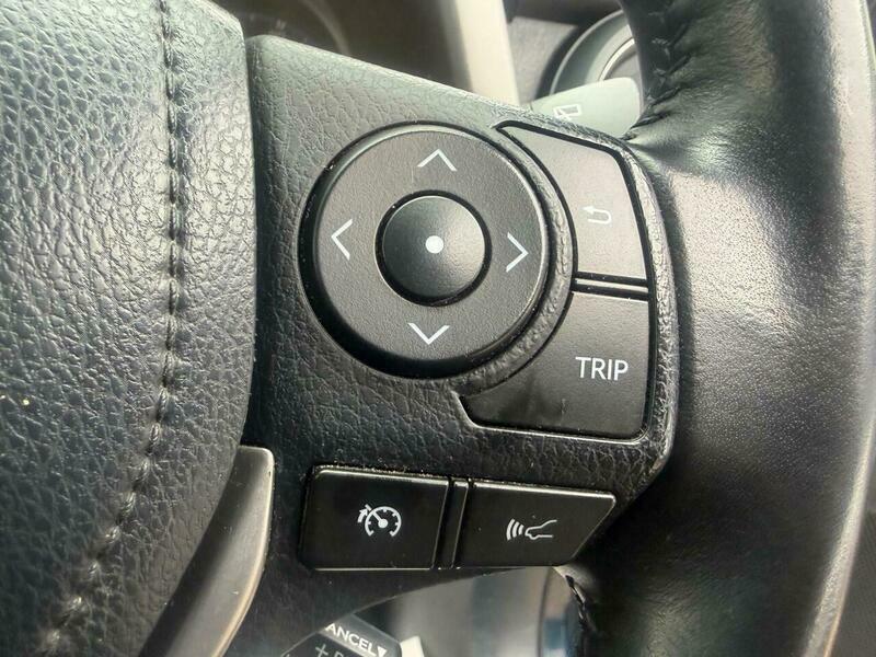 Toyota Rav 4 2L Icon Silver #21