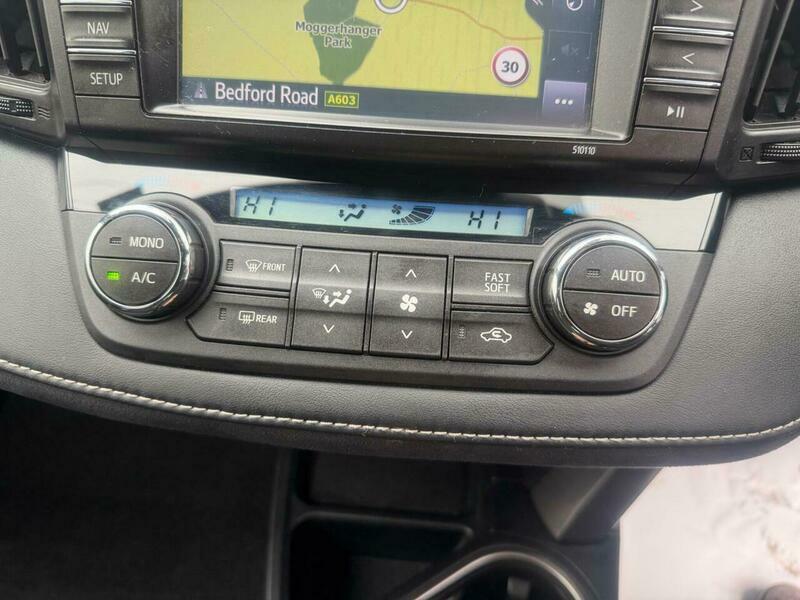 Toyota Rav 4 2L Icon Silver #15