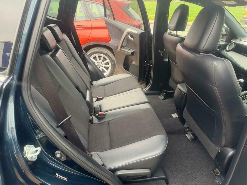 Toyota Rav 4 2L Icon Silver #30