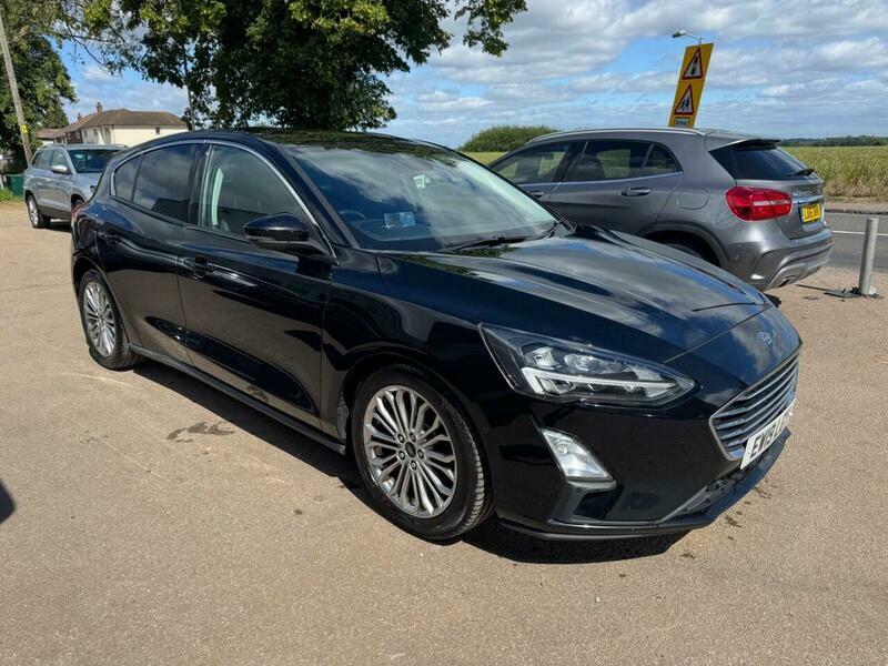 Ford Focus 2.0 Ecoblue Titanium X Black #2