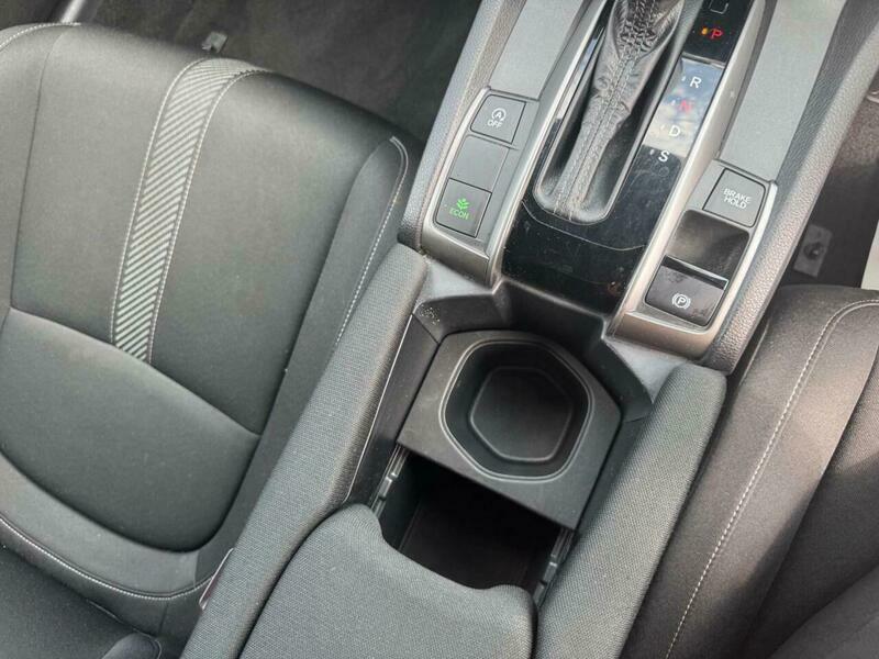 Honda Civic 1.0 Vtec Turbo 126 Sr  #32