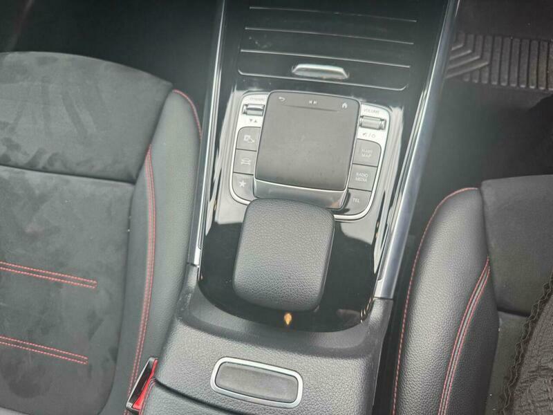 Mercedes-Benz B Class B200 Amg Line Premium White #30