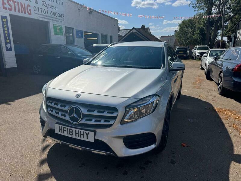 Mercedes-Benz C Class 1.6 Gla200 Amg Line Silver