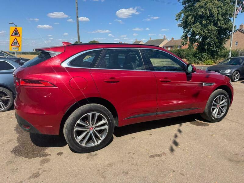 Jaguar F-Pace 2.0 D180 R-sport Red #6