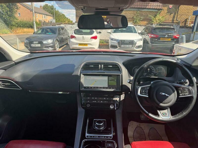 Jaguar F-Pace Jaguar Estate 3.0D V6 S Awd Silver #42