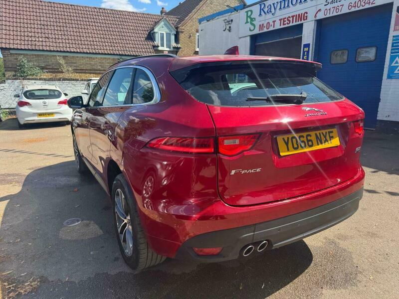 Jaguar F-Pace Jaguar Estate 3.0D V6 S Awd Silver #11
