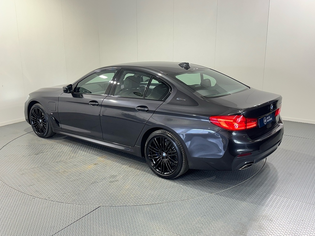 BMW 5 Series 530E M Sport Grey #3