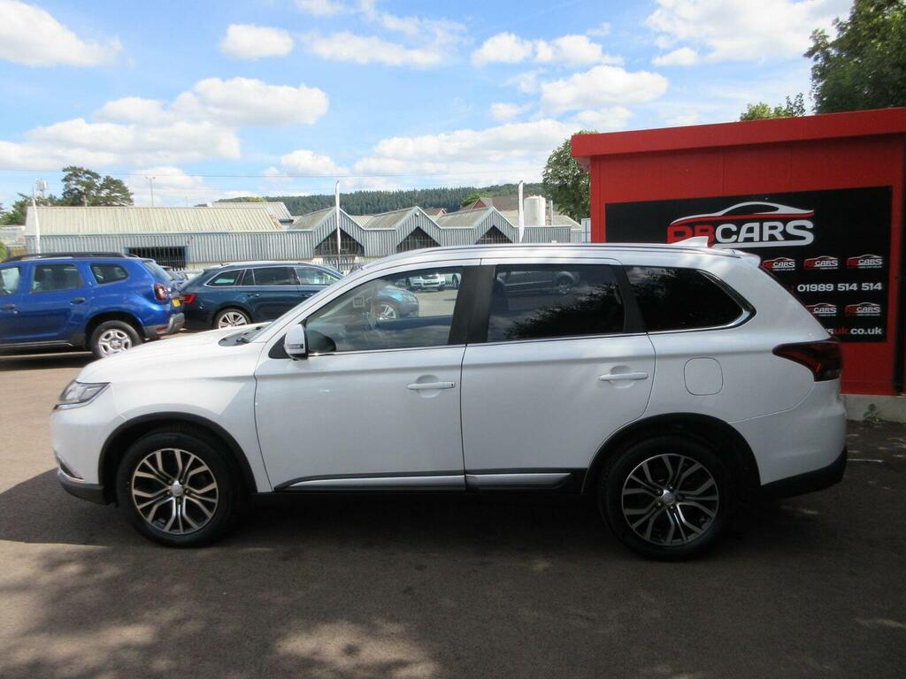 Mitsubishi Outlander 2.2 Di-d 4 4Wd Euro 6 White #4