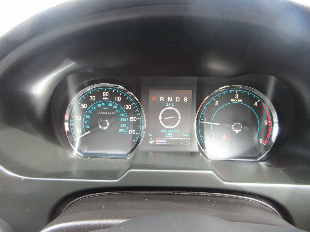 Jaguar XF 2.2D Portfolio Saloon Euro 5 Ss Red #18