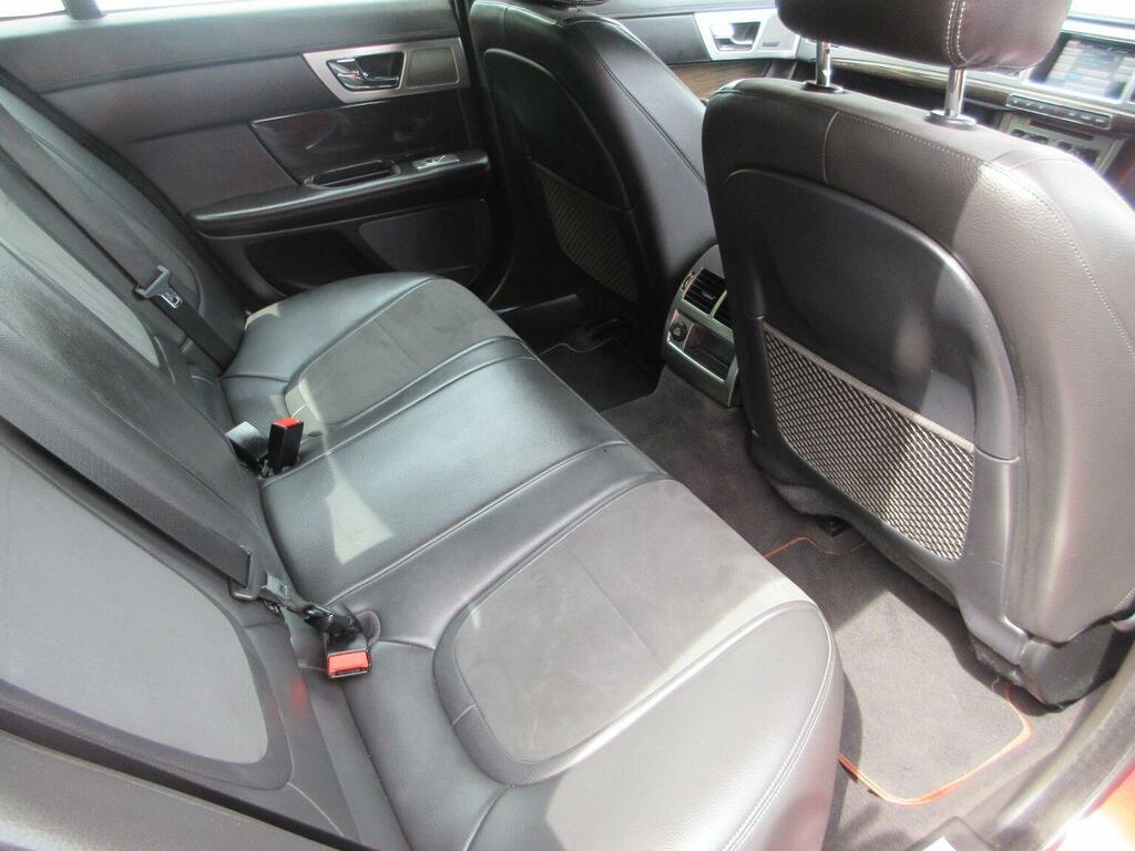 Jaguar XF 2.2D Portfolio Saloon Euro 5 Ss Red #11