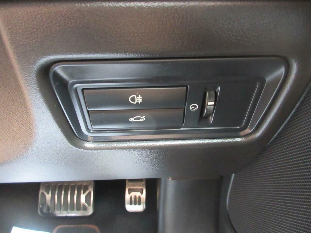 Jaguar XF 2.2D Portfolio Saloon Euro 5 Ss Red #25