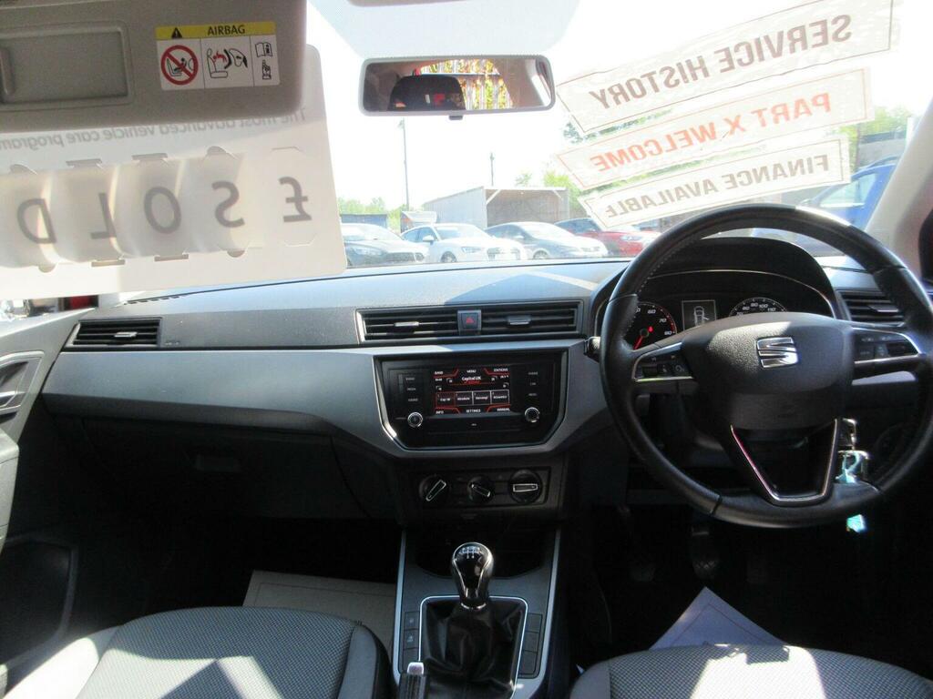 Seat Arona Red #20