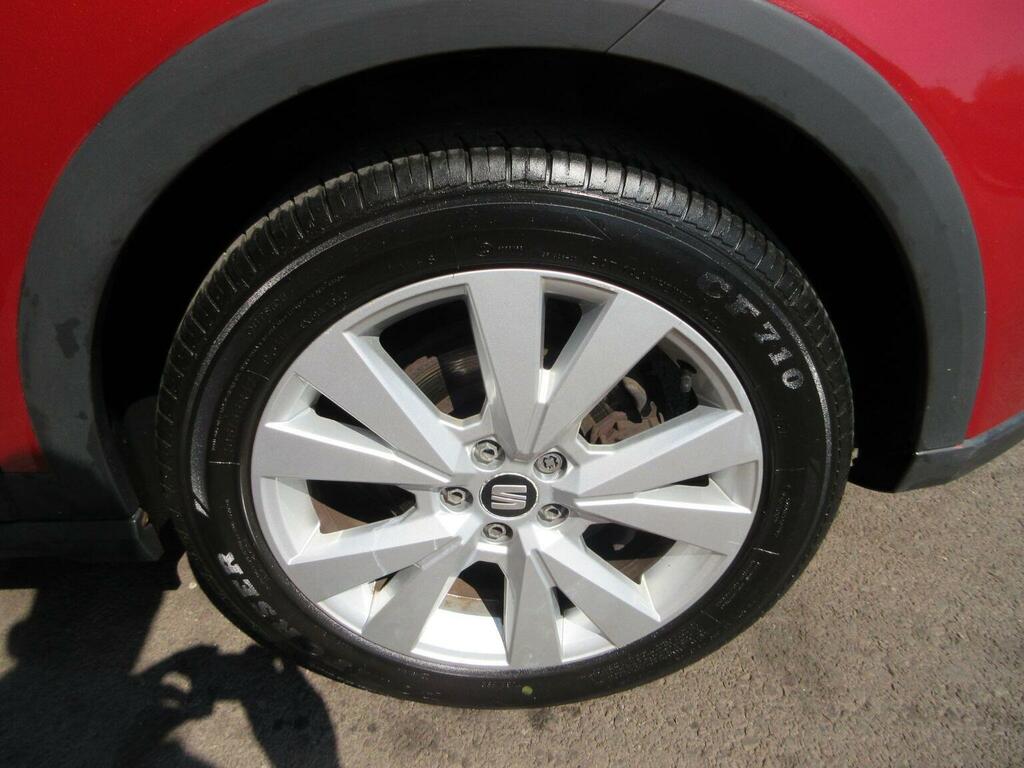 Seat Arona Red #28