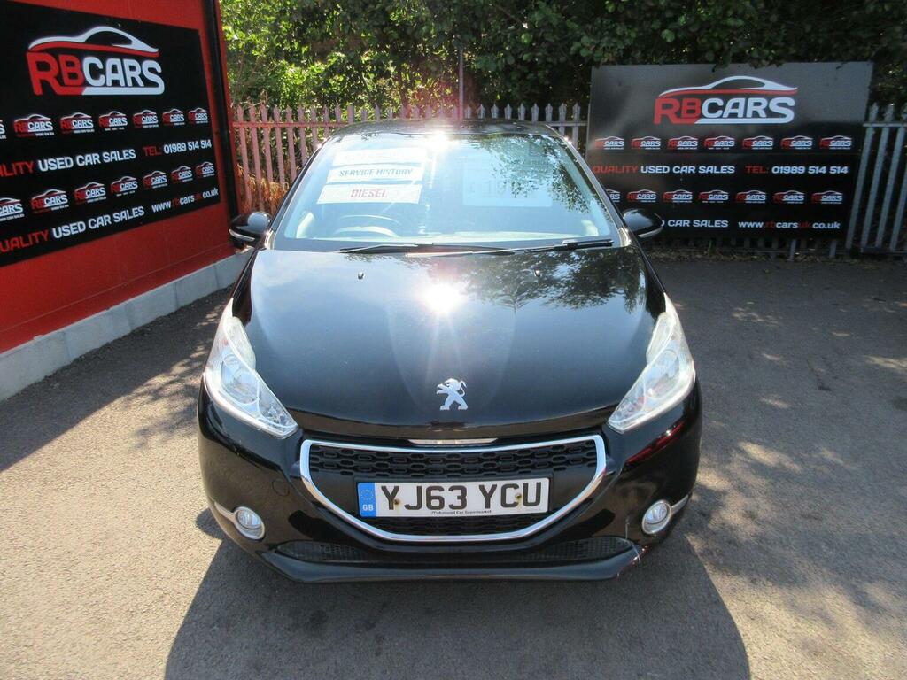 Peugeot 208 1.4 Hdi Active Euro 5 Black #2