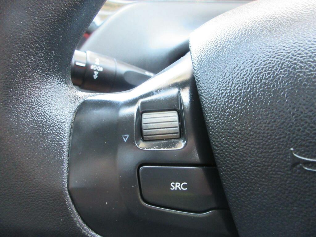 Peugeot 208 1.4 Vti Allure Euro 5 Silver #11