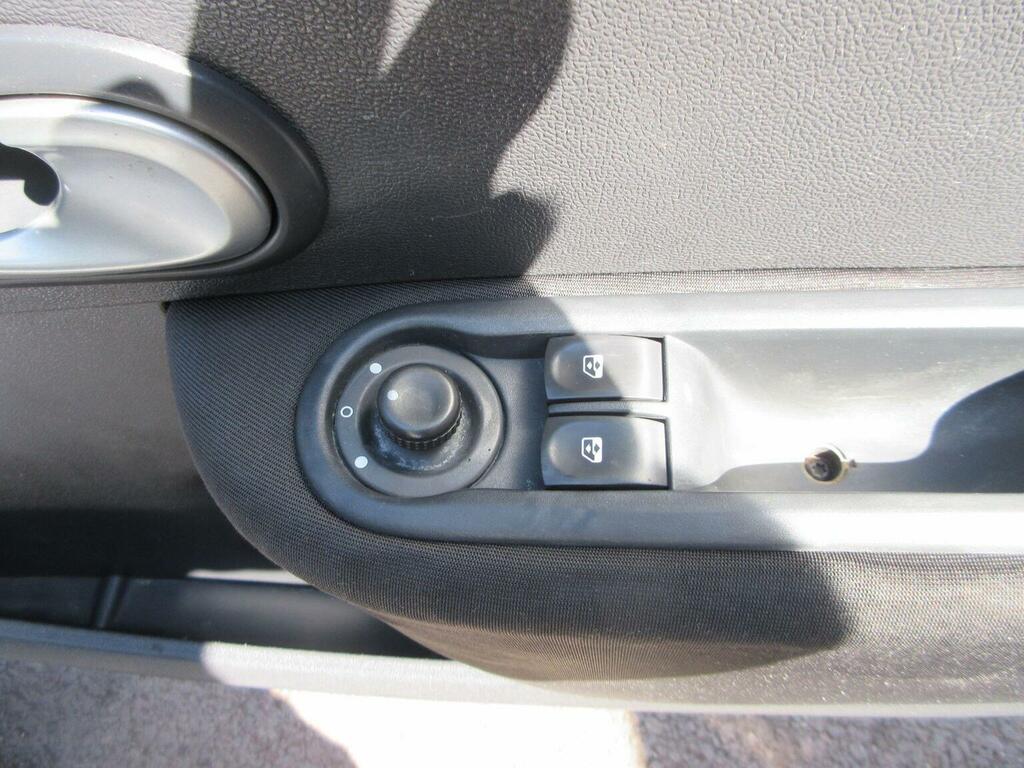 Renault Clio Hatchback 1.2 Tce 16V Dynamique S 2008 Black #9