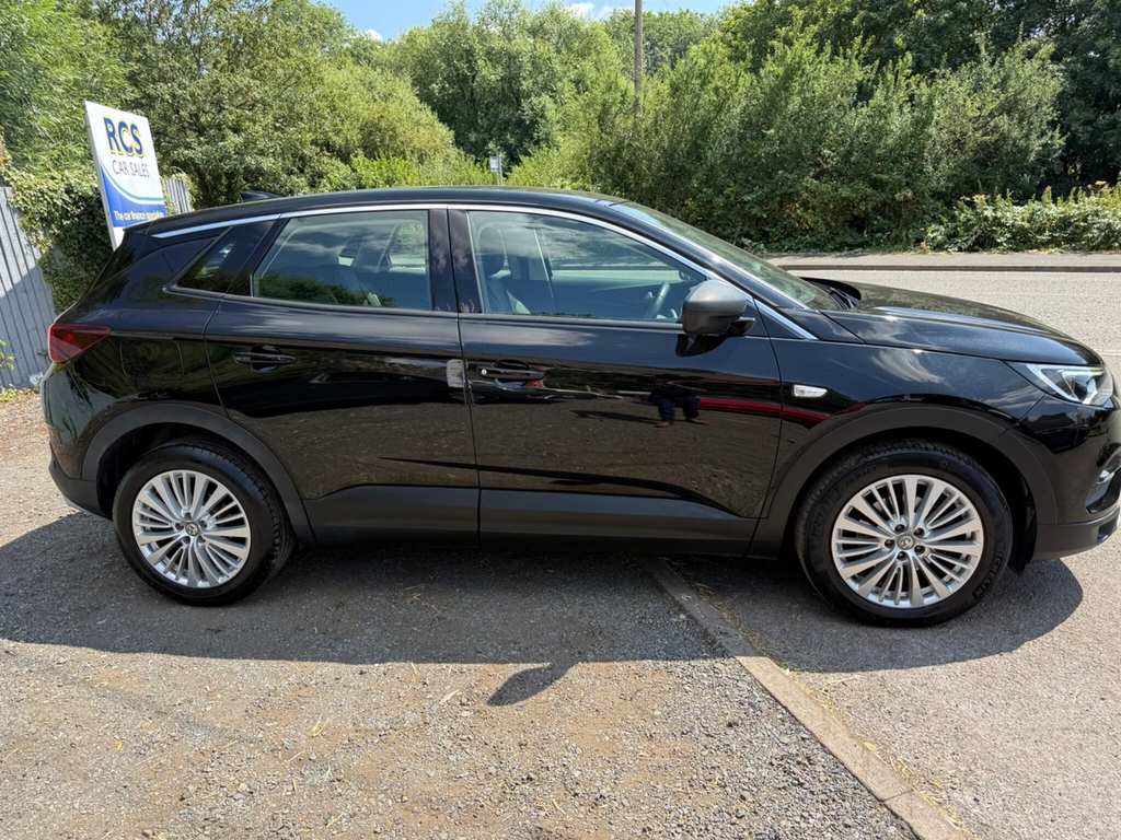 Vauxhall Grandland X 1.5 Turbo D Business Edition Nav Euro 6 Ss VU20XVO Black #2