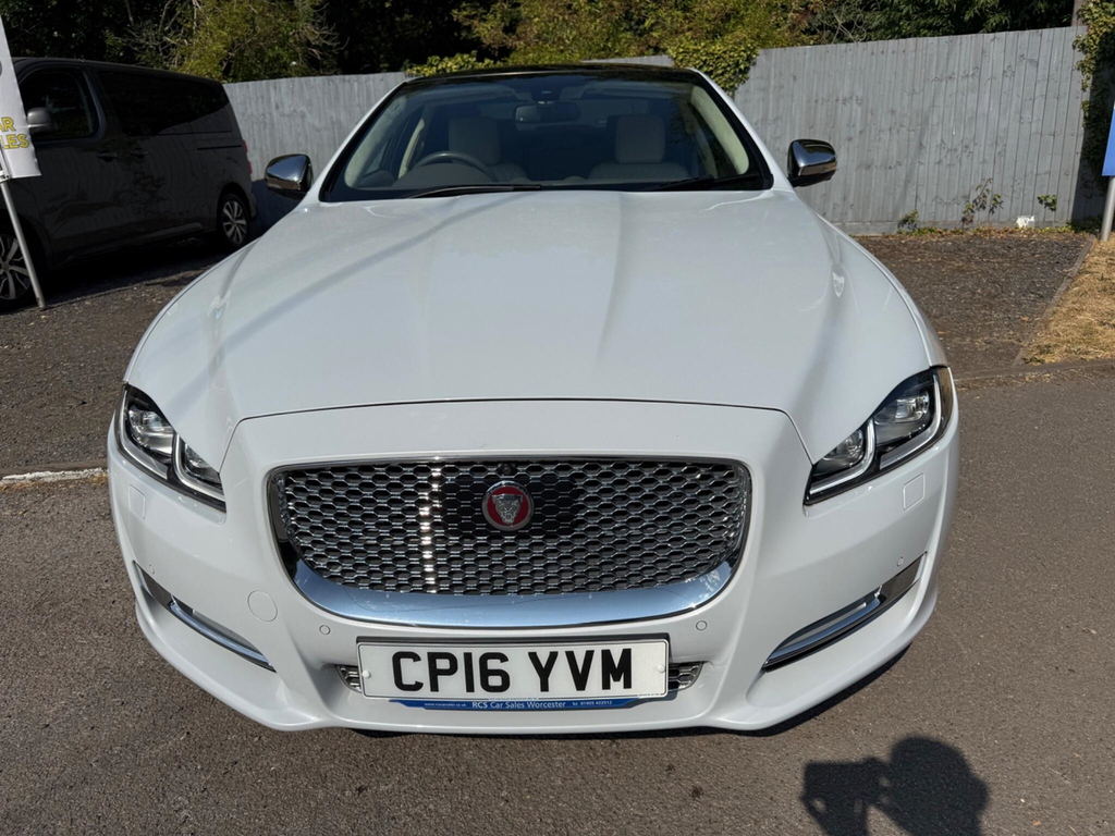 Jaguar XJ D V6 Portfolio Blue #8