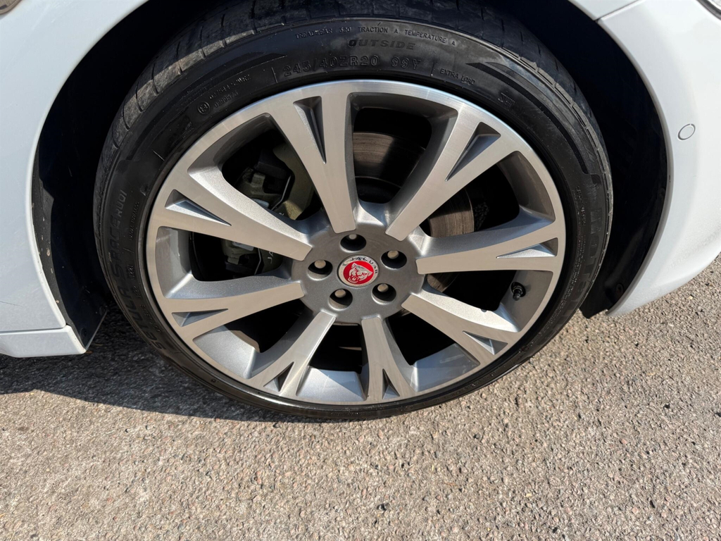 Jaguar XJ D V6 Portfolio Blue #11
