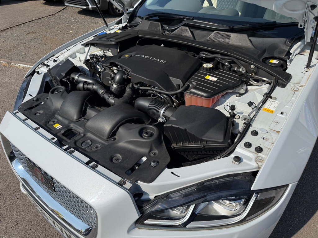 Jaguar XJ D V6 Portfolio Blue #10