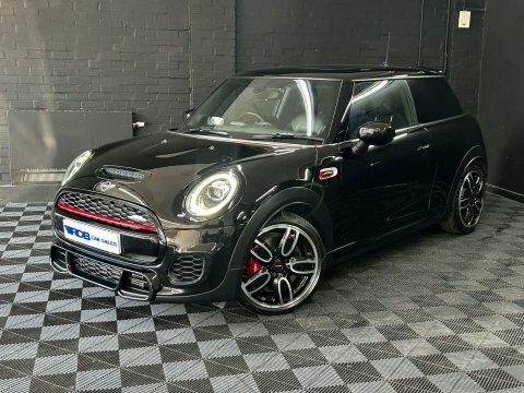 Mini Hatch 2.0 John Cooper Black