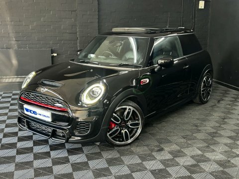 Mini Hatch 2.0 John Cooper YK70DMT Black #5