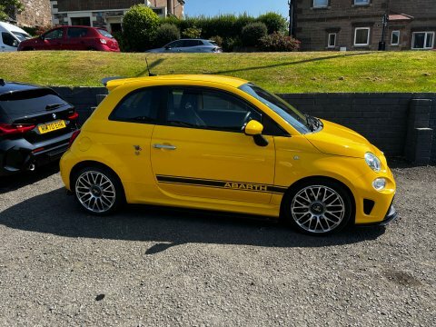 Abarth 595 1.4 595 Yellow
