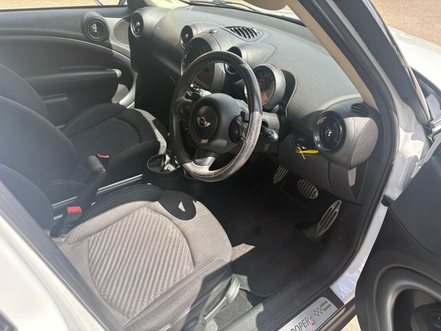 Mini Countryman Suv GH16JZR White #5