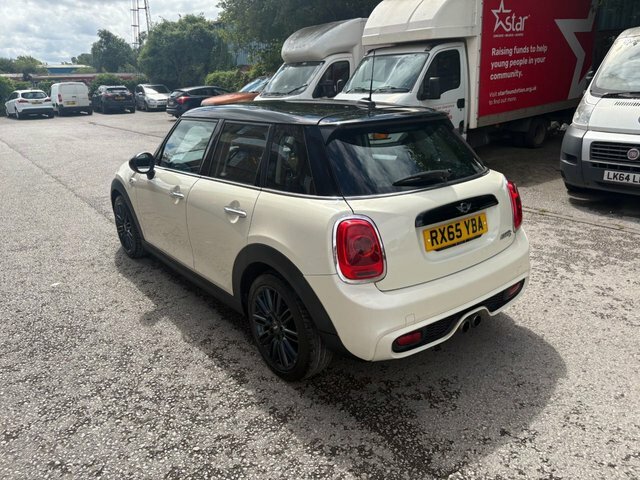 Mini Hatch Hatchback RX65YBA White #3