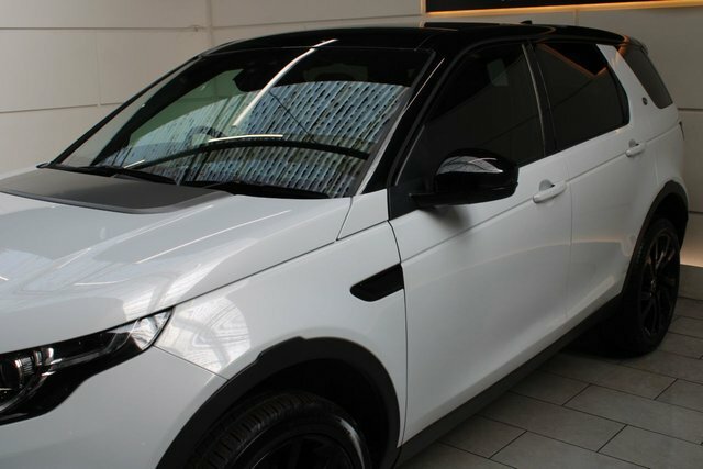 Land Rover Discovery Sport Suv EJ67FTY Black #4