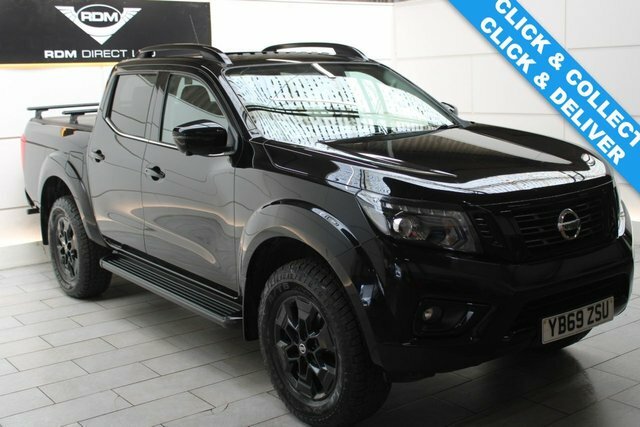 Nissan Navara Pickup Black