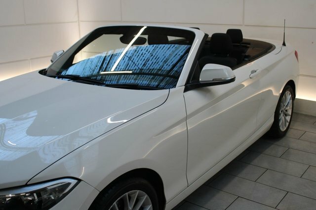 BMW 2 Series Convertible White #4