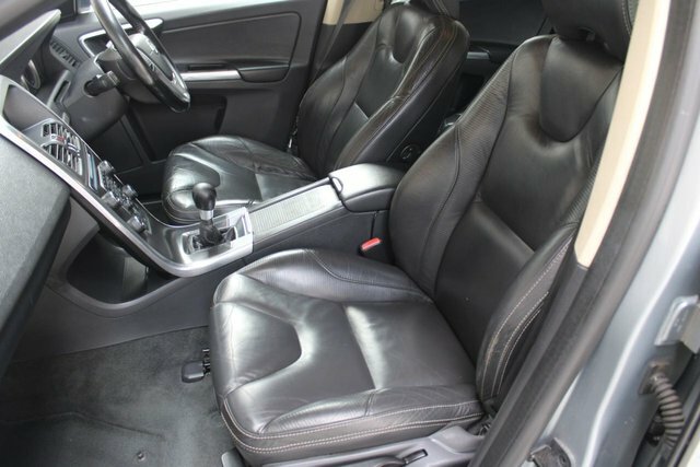 Volvo XC60 4X4 2.4 Black #33
