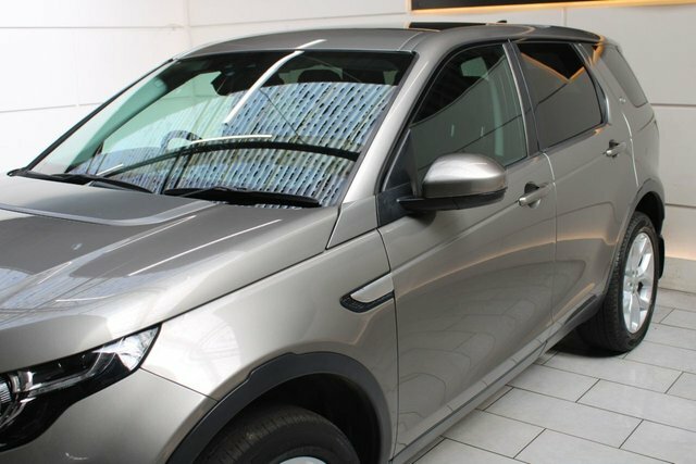 Land Rover Discovery Sport Discovery Sport Hse Td4 FV66NYZ Silver #4