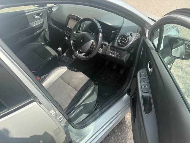 Renault Clio Hatchback HN68UKR Silver #5
