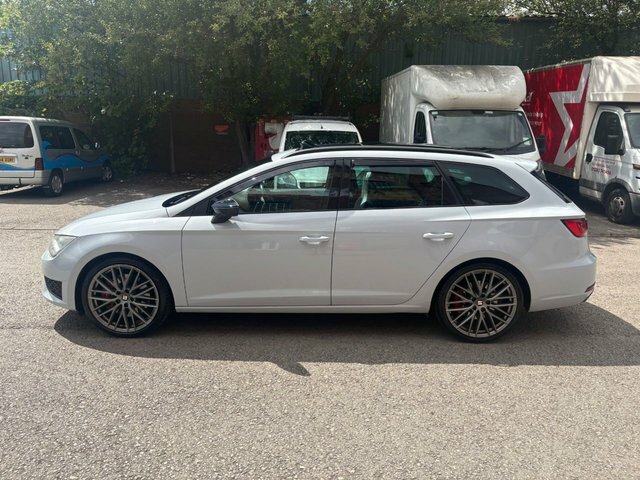 Seat Leon Seat Sport Tourer 1.4 Ecotsi 150 Fr Technology White #7