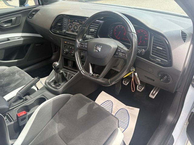 Seat Leon Seat Sport Tourer 1.4 Ecotsi 150 Fr Technology White #10