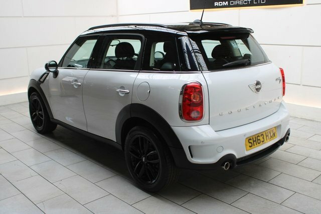 Mini Countryman Suv White #6