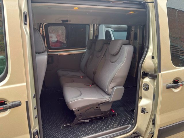 Peugeot Expert Tepee Tepee 2.0 Td Comfort L2 Silver #7