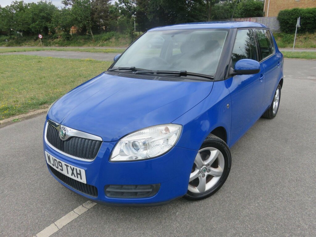 Skoda Fabia 1.2 Htp 12V 2 Blue